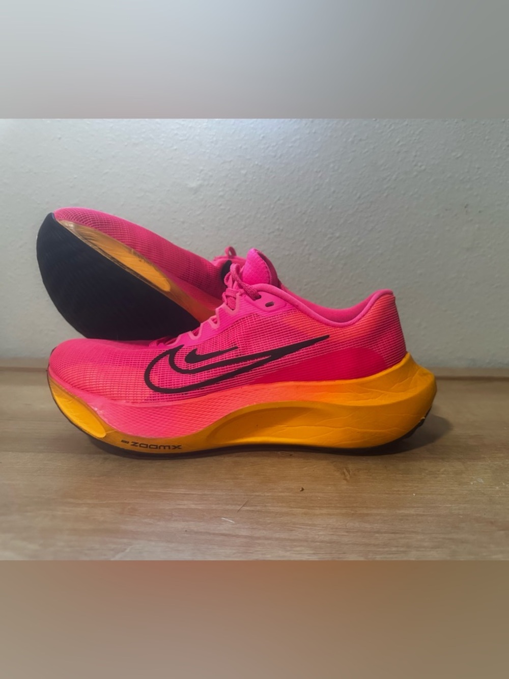 Nike Women’s Running Shoe — Pink & Orange